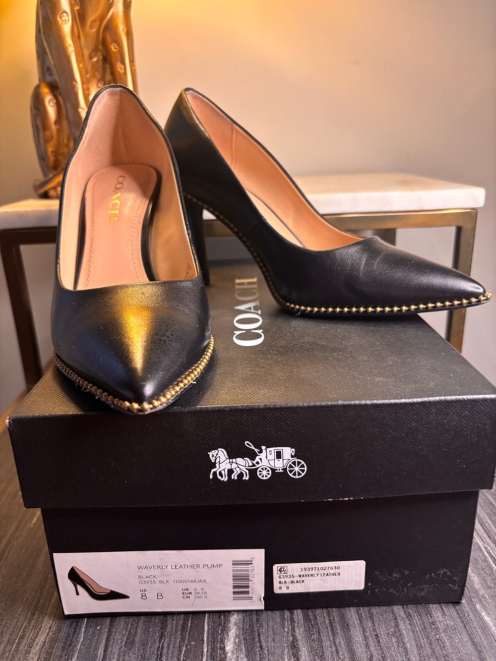 Coach Waverly black leather pump gold bead trim pointed toe size 8 - Picture 9 of 9